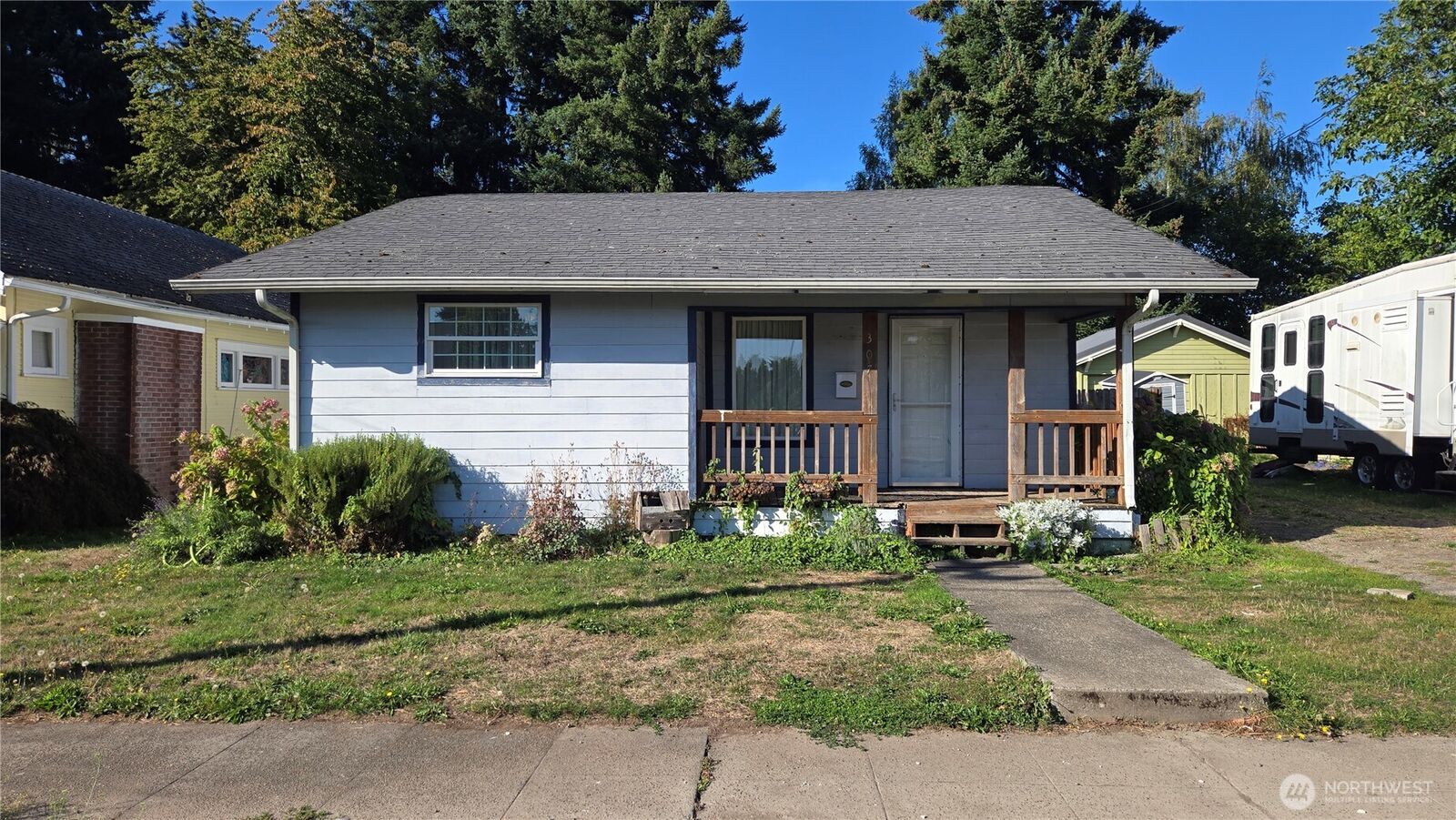 Property Photo: 307 W Summa Street WA 98531
