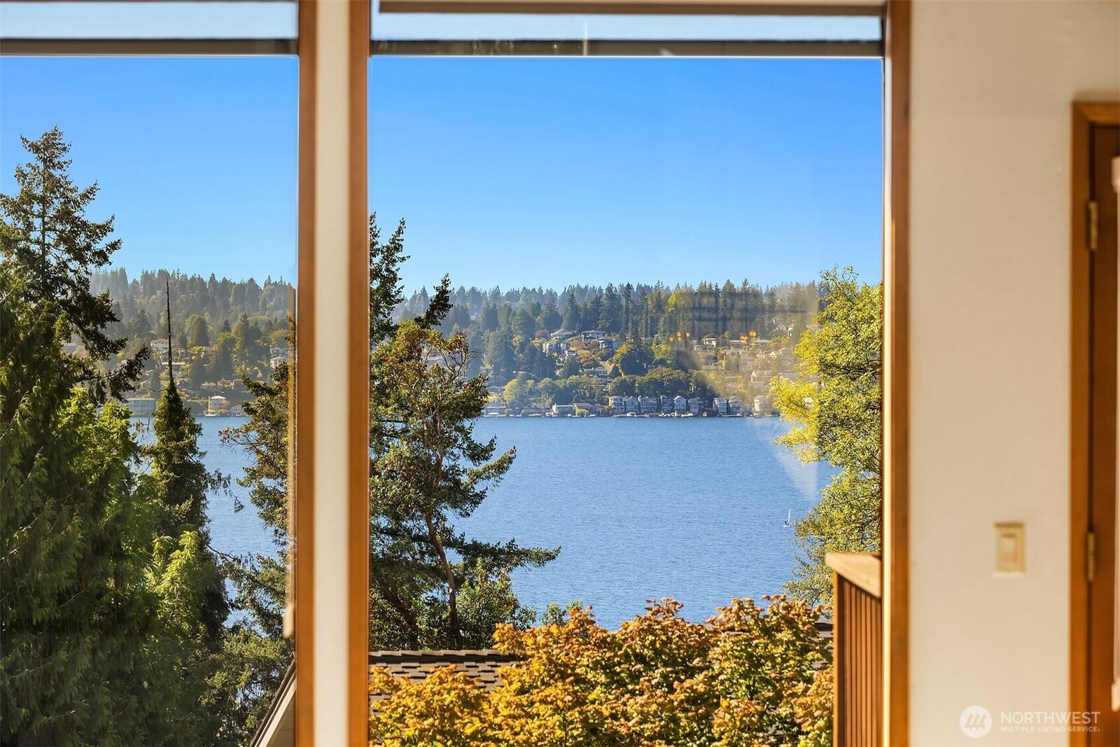 Property Photo: 11925 73rd Place NE WA 98034