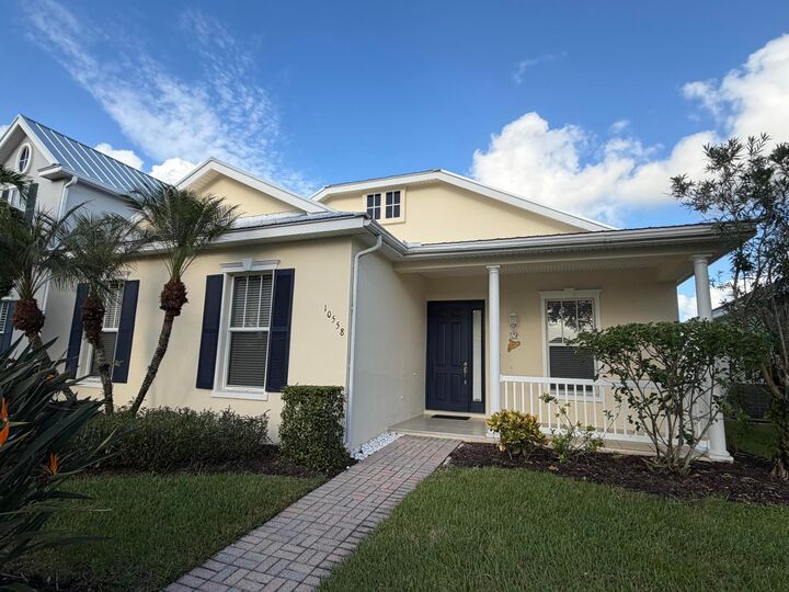 Property Photo: 10558 SW Westlawn Boulevard FL 34987
