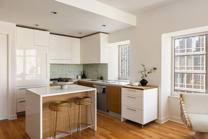 Property Photo:  555 W 59th Street 17B  NY 10019 