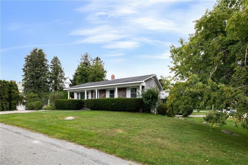 Property Photo:  55 Bay View Road  RI 02813 