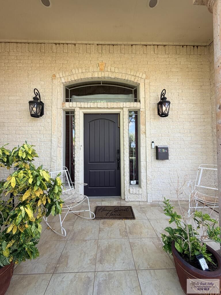 Property Photo:  2202 Horseshoe Cir  TX 78552 
