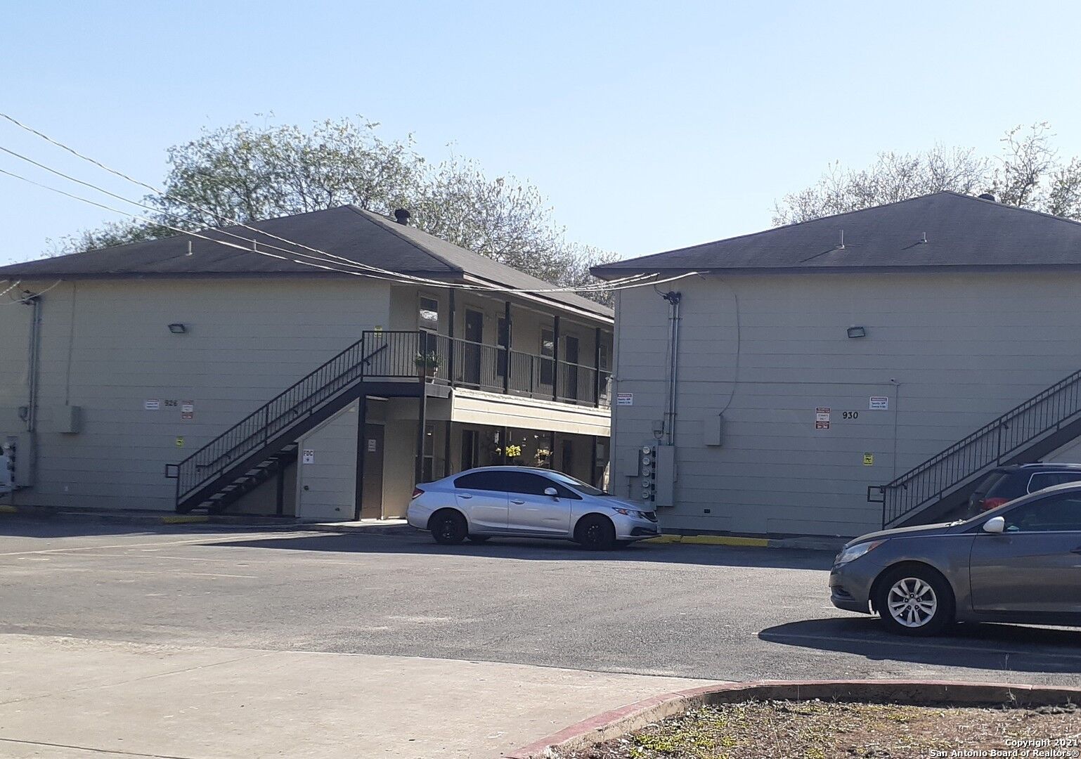 Property Photo: 926 Drury Ln 4 TX 78221