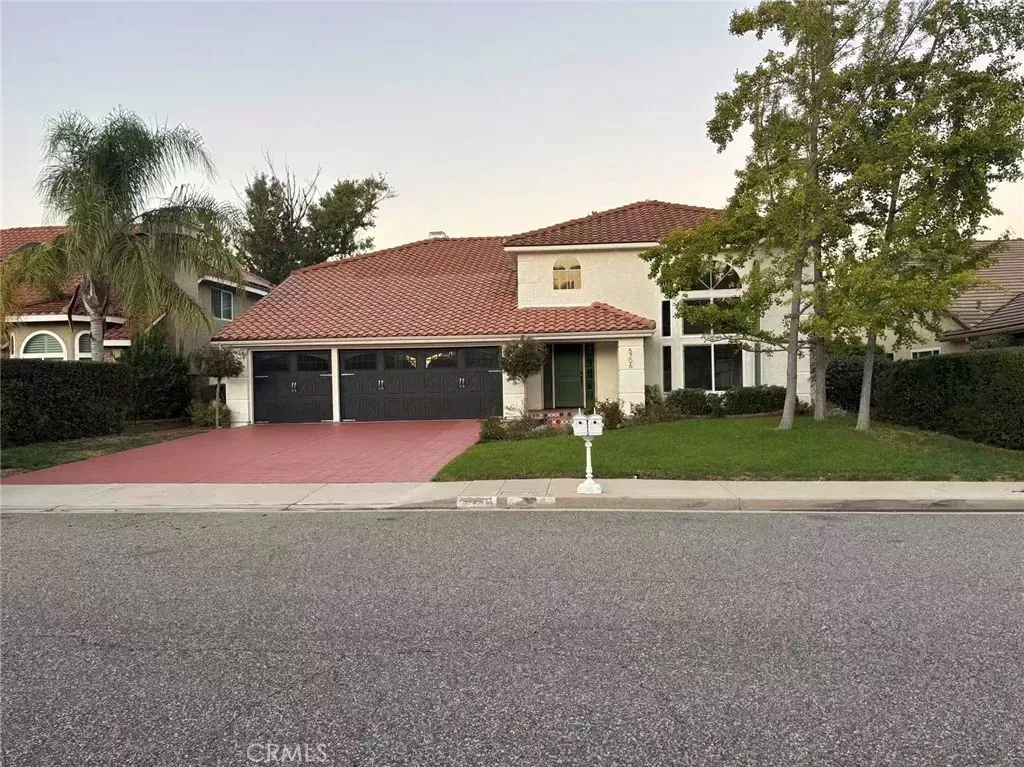 Property Photo:  5706 Tenneyson Drive  CA 91301 