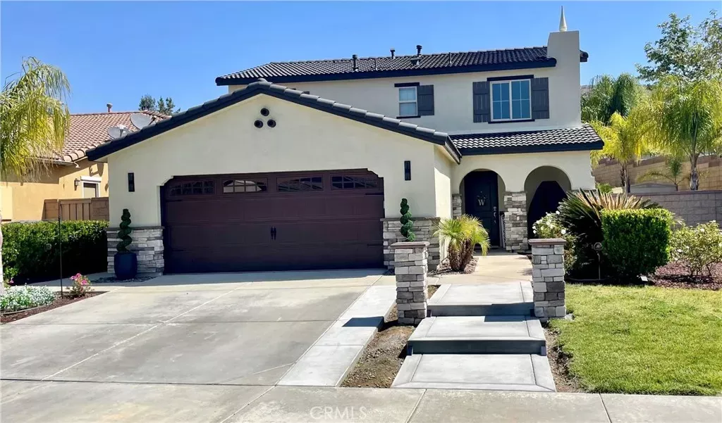 Property Photo: 34144 Dianthus CA 92532