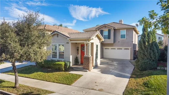 Property Photo:  25090 Acorn Court  CA 92883 
