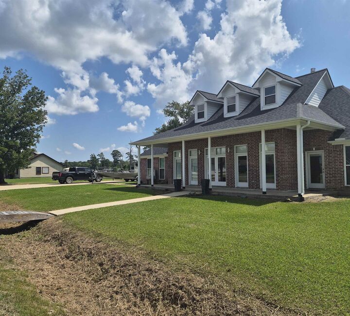 Property Photo:  5326 Atkinson Circle  TX 77630 