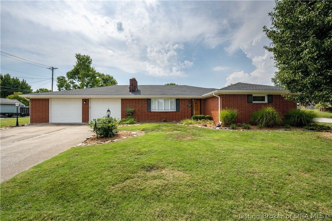 Property Photo:  499 Allhands Avenue  IN 47172 