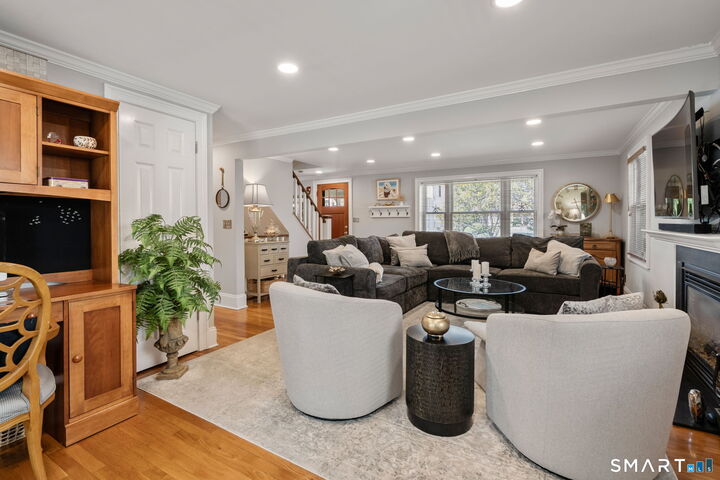 Property Photo:  717 Riverside Drive  CT 06824 