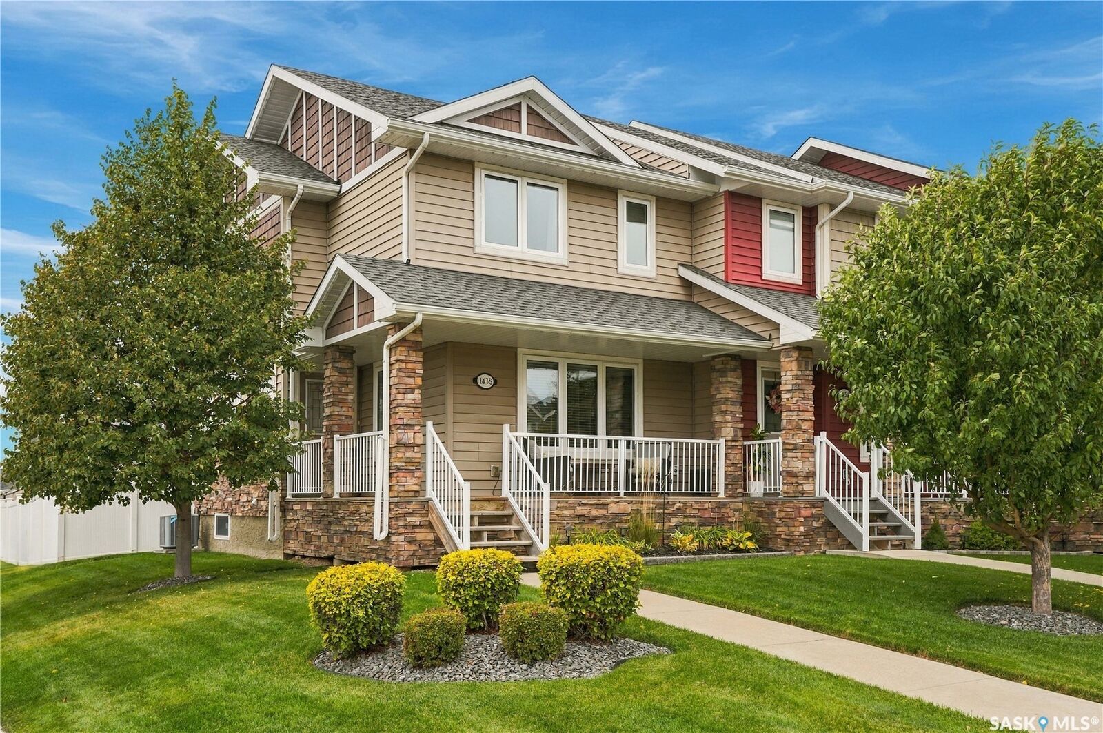 Property Photo:  1438 Hunter Road  SK S7T 0T4 