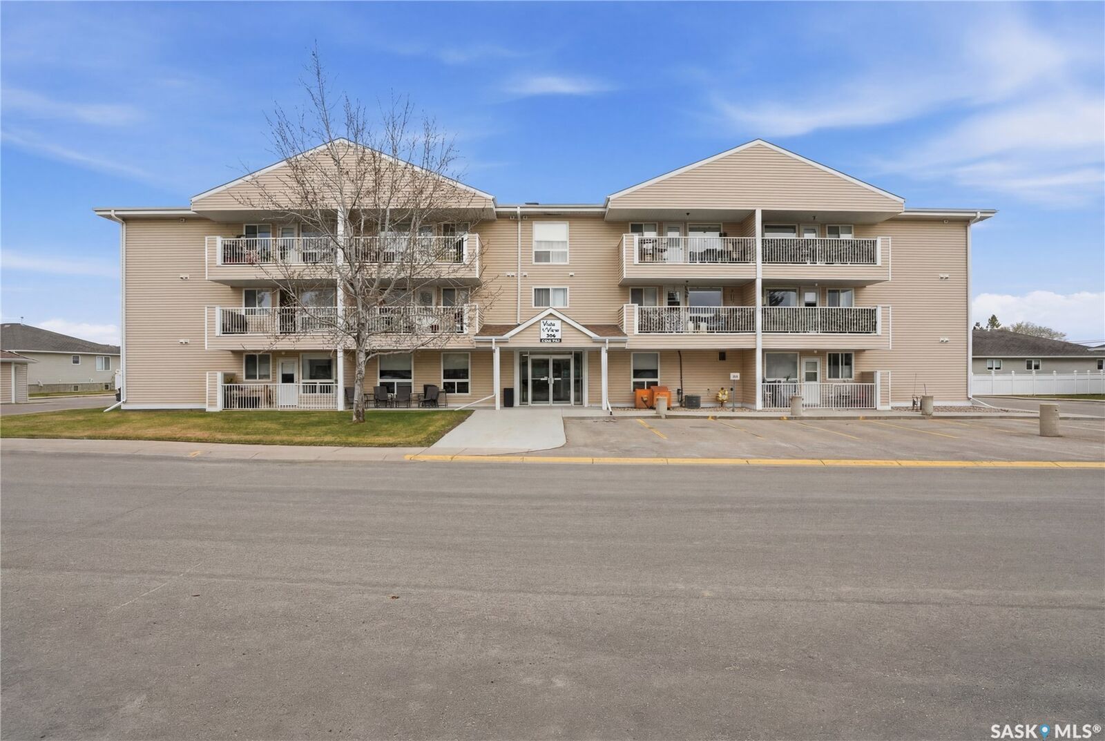 Photo de la propriété: 206 Pioneer Place 304 SK S0K 4S0