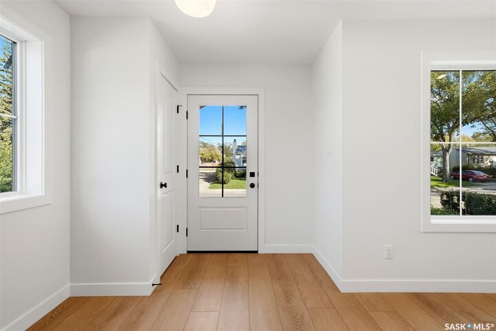 Property Photo:  1324 Empress Street  SK S4T 5E5 