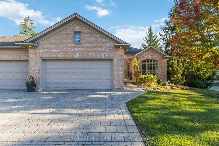 Property Photo:  140 McGarrell Drive 4  ON N6G 5J1 