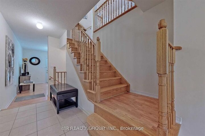 Property Photo:  294 Church Street S  ON L4C 9N4 