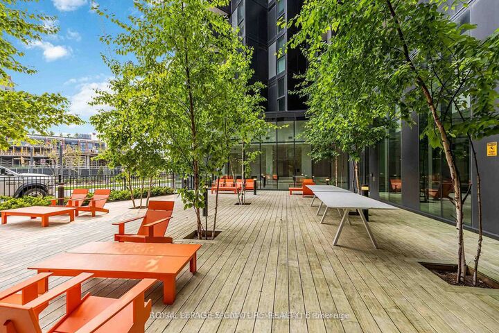 Property Photo:  30 Tretti Way 1305  ON M3H 0E3 