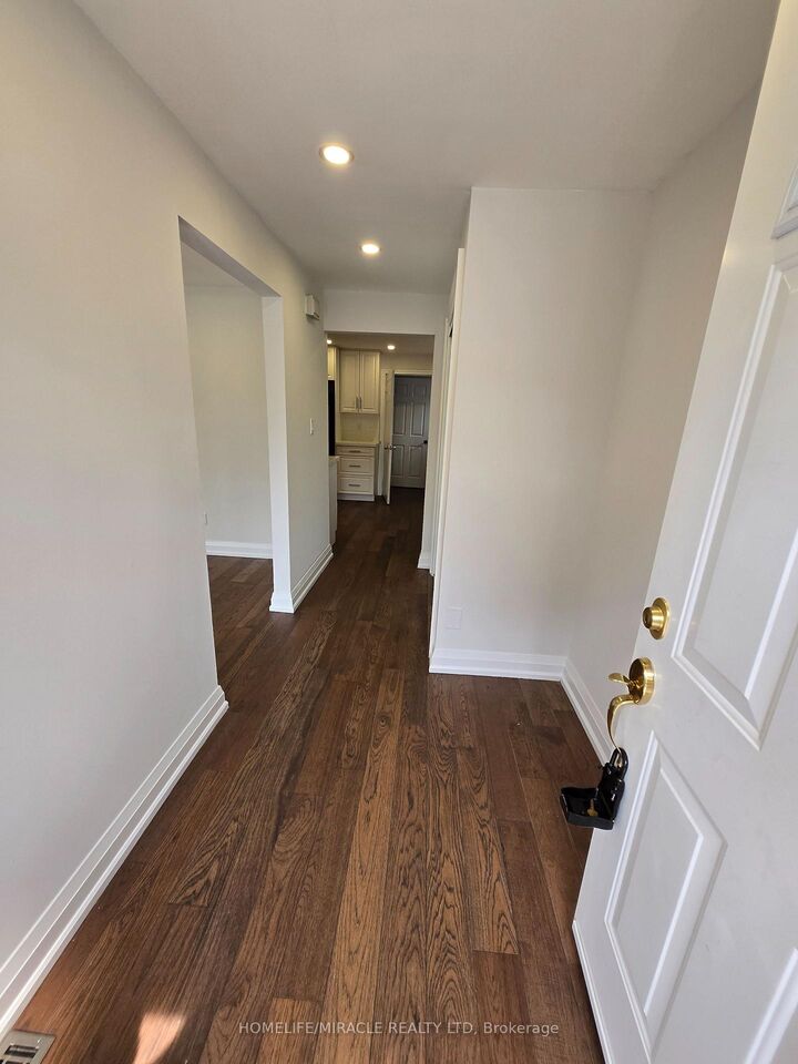 Property Photo:  44 Staley Terrace  ON M1W 2E7 