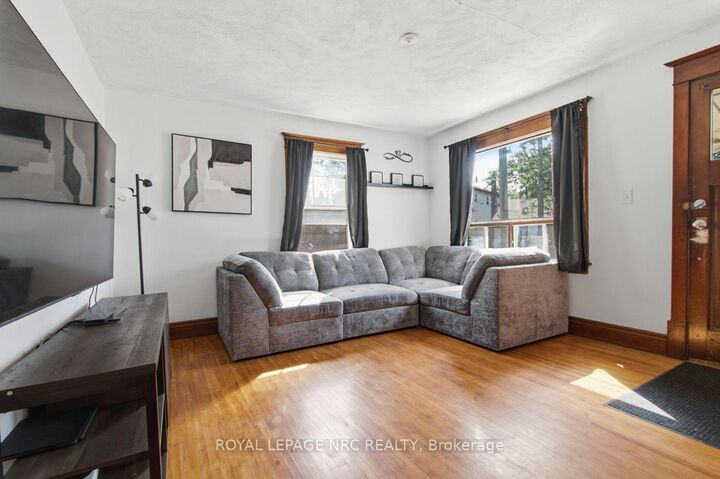 Property Photo:  79 Carlton Street  ON L2R 1R1 