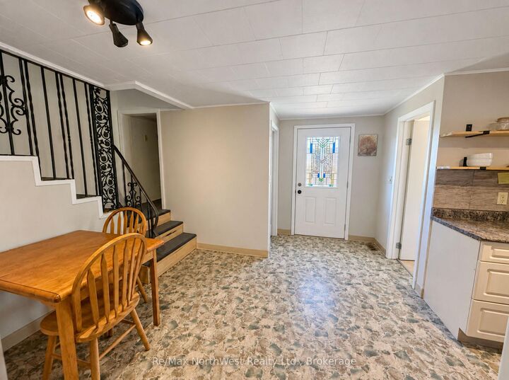 Property Photo: 119 Lyndale Avenue ON P0X 1C0