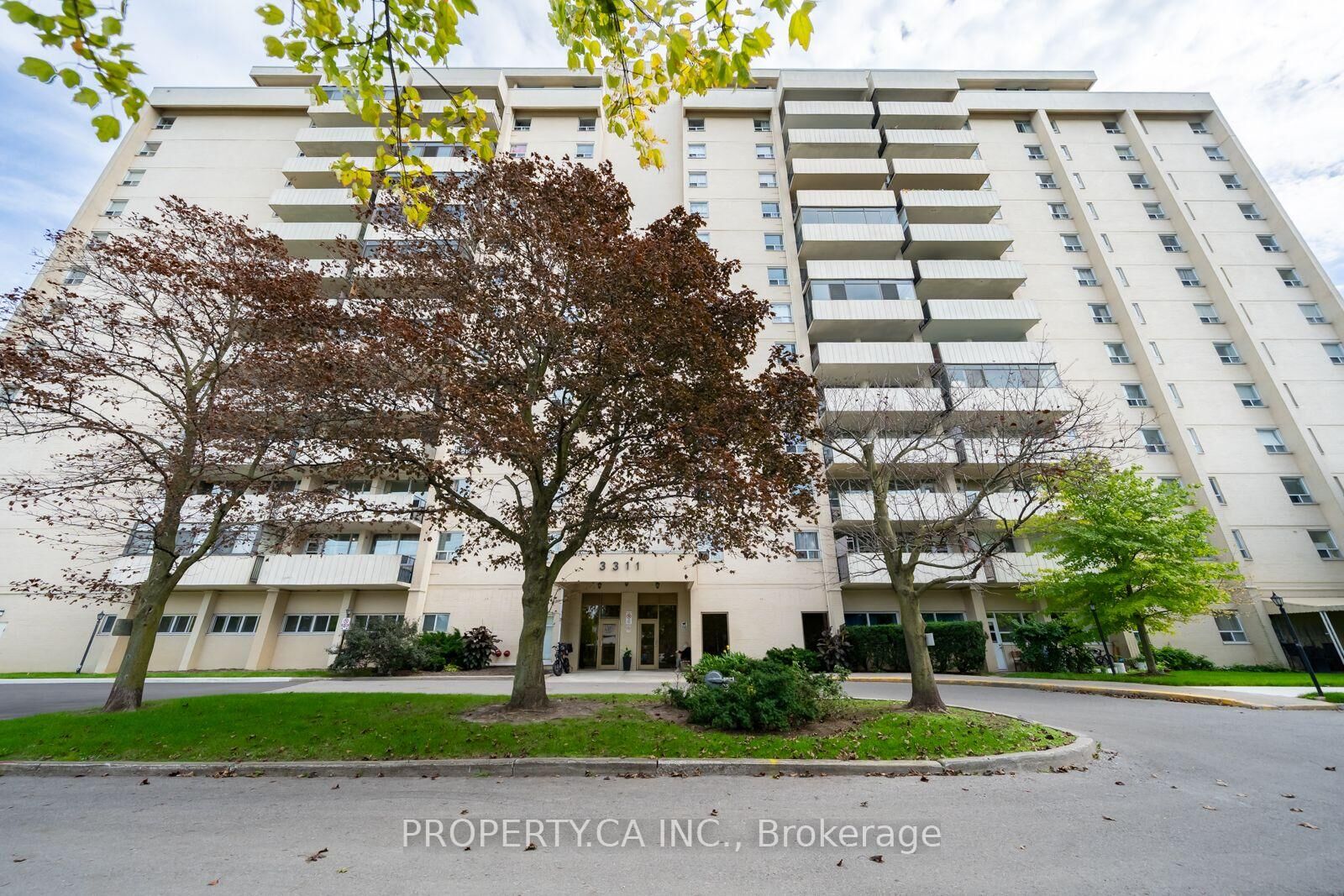 Property Photo:  3311 Kingston Road 1111  ON M1M 1R1 