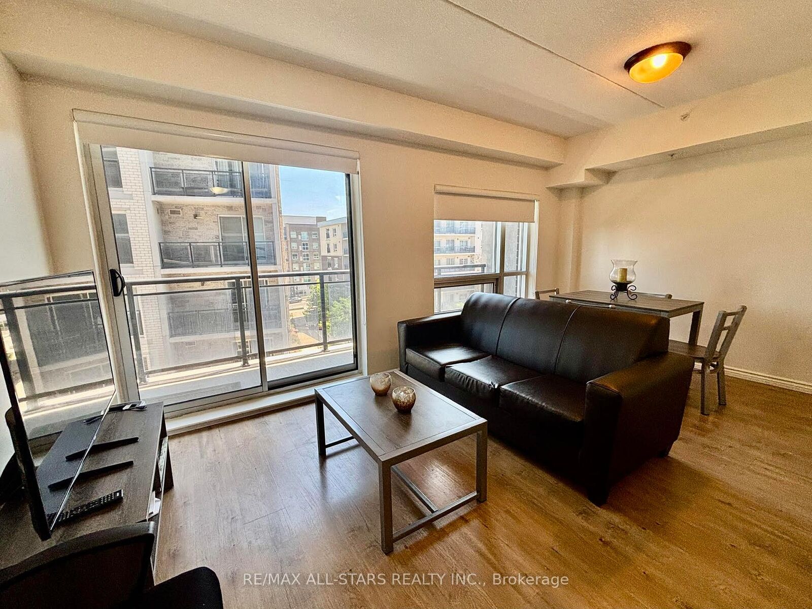 Property Photo:  275 Larch Street 307  ON N2L 3R2 