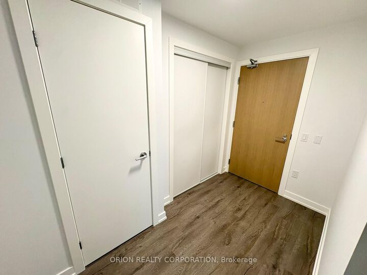 Property Photo:  21 Meadowdale Road 1508  ON L4K 0H6 