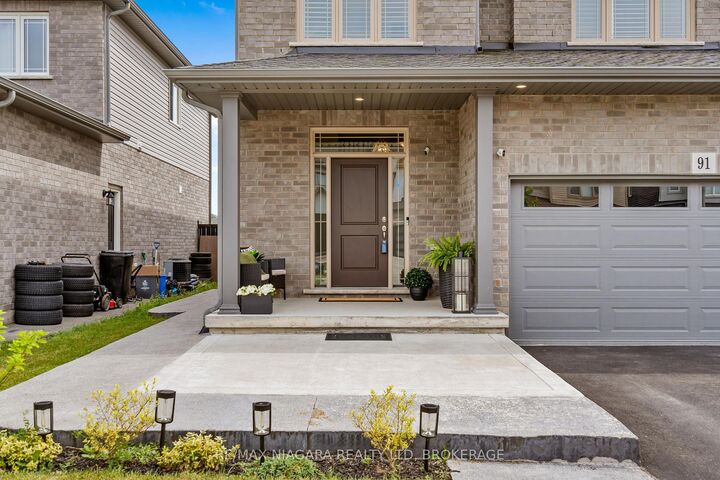 Property Photo:  91 Quebec Avenue  ON L3B 0E4 