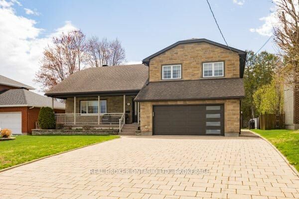 Property Photo:  162 Hope Street  ON K0C 1A0 