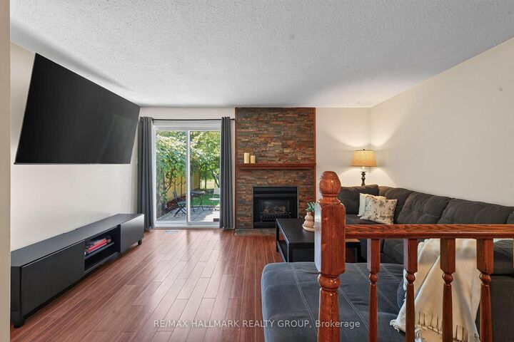 Property Photo:  385 Princess Louise Drive  ON K4A 2K5 