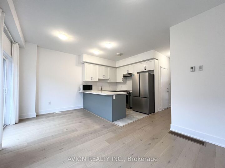 Property Photo:  31 Gateway Drive  ON L9J 0V5 