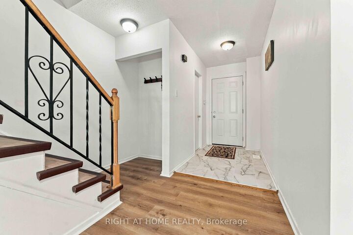 Property Photo: 980 Gulf Place 207 ON K1K 3Y1