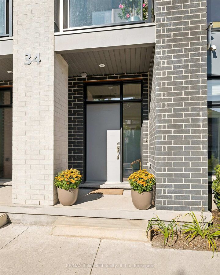 Property Photo:  271 Grey Silo Road 34  ON N2K 0E9 