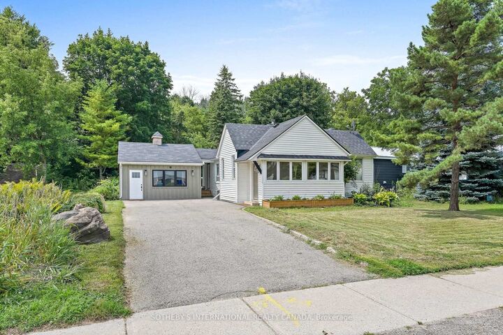 Property Photo:  18 Main Street  ON N0B 1T0 