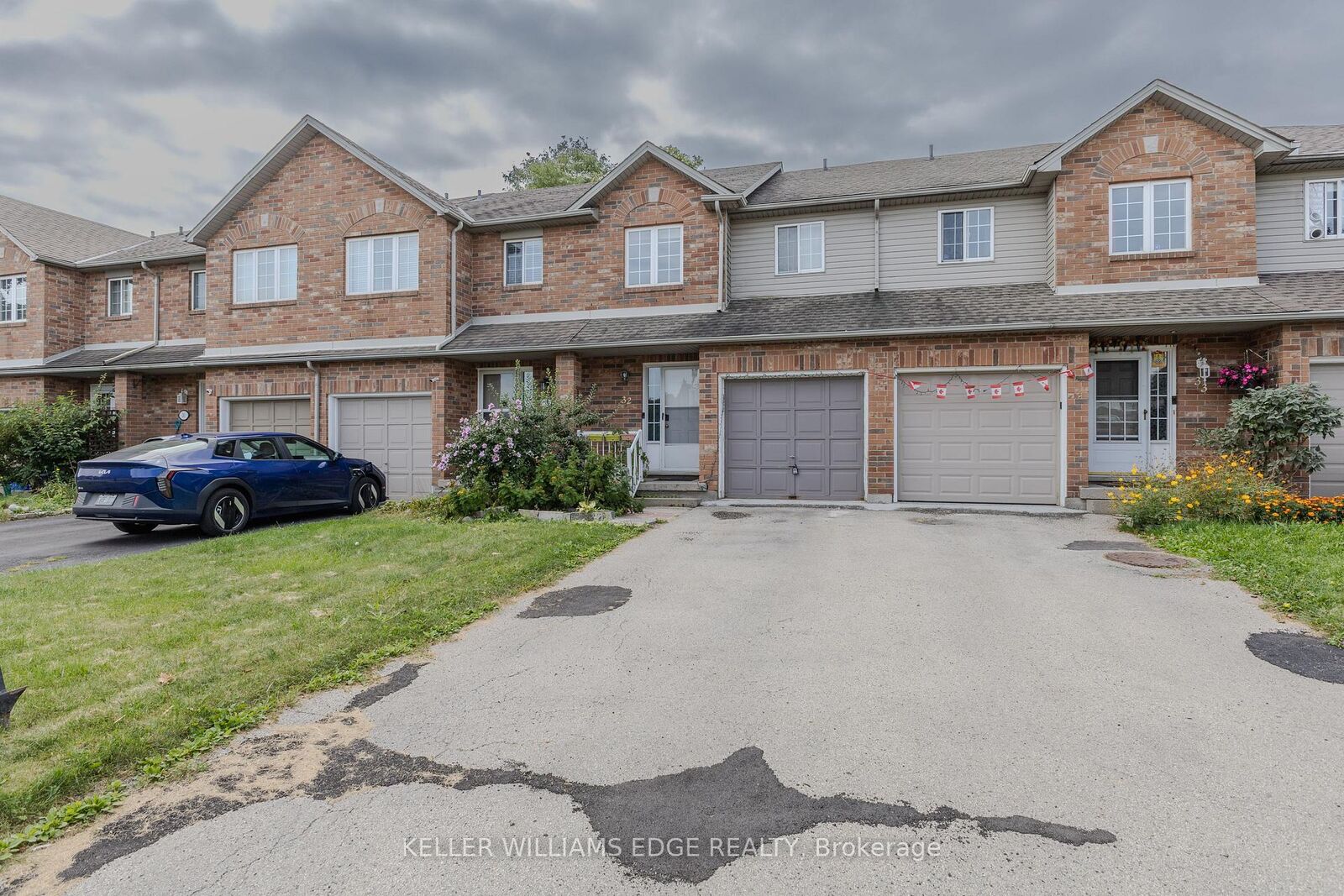 Property Photo: 10 Cadham Boulevard #32 ON L8W 3X6
