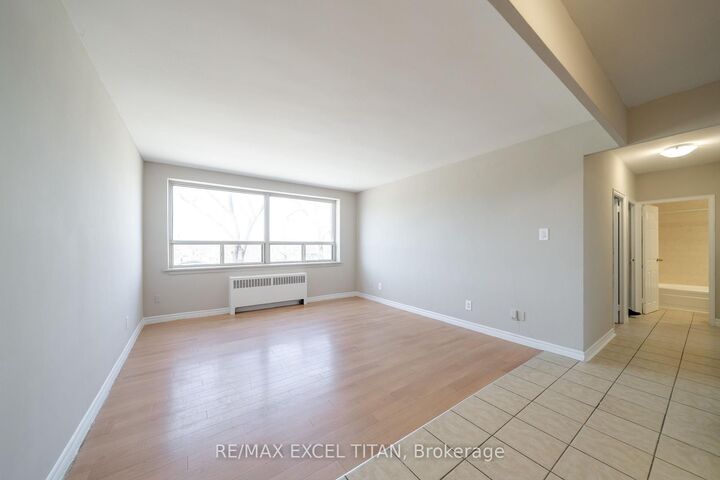 Property Photo:  468 Ottawa Street 416B  ON L8H 4A6 