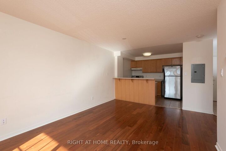 Property Photo:  75 Shipway Avenue 308  ON L1B 0B8 
