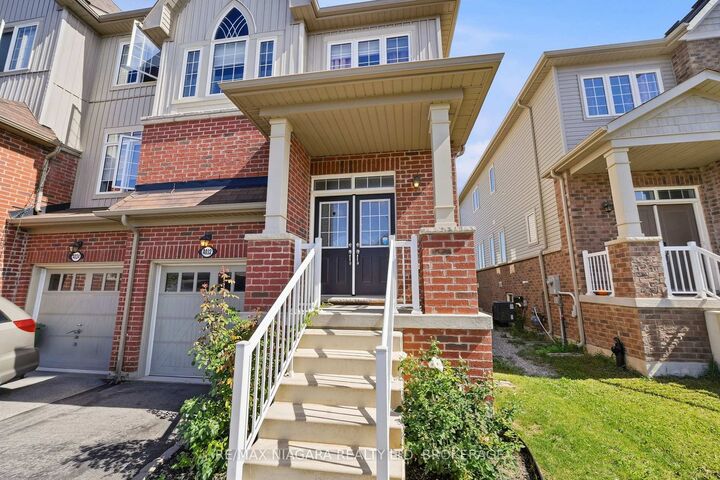 Property Photo:  4032 Fracchioni Drive  ON L3J 0R6 
