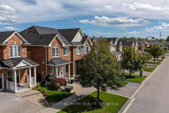 Property Photo:  235 Weldon Road  ON L4A 0A4 