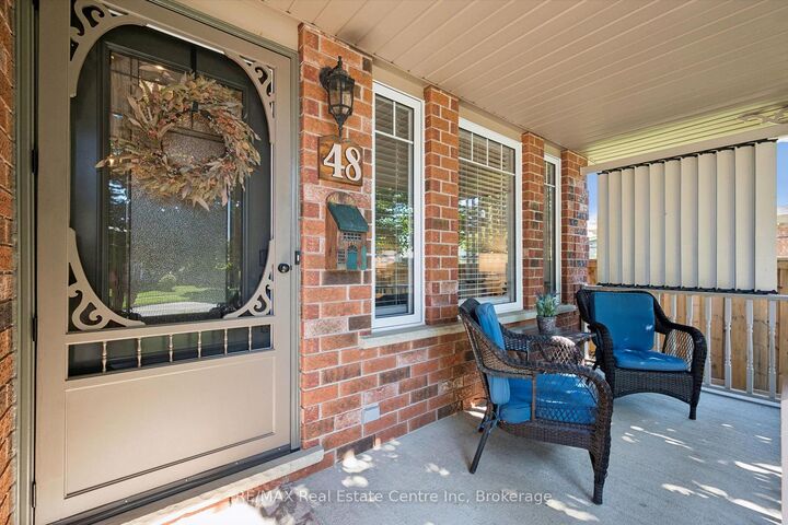 Property Photo:  48 Abbeywood Crescent  ON N1K 1V2 
