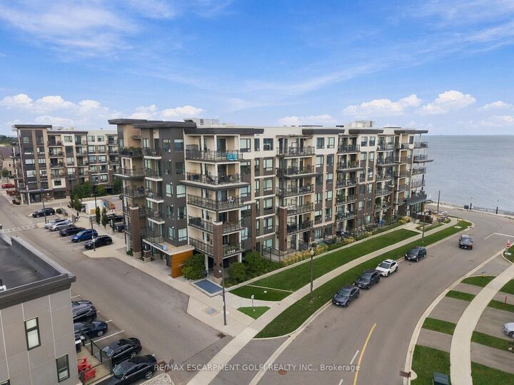 Property Photo: 10 Esplanade Lane 616 ON L3M 0H1