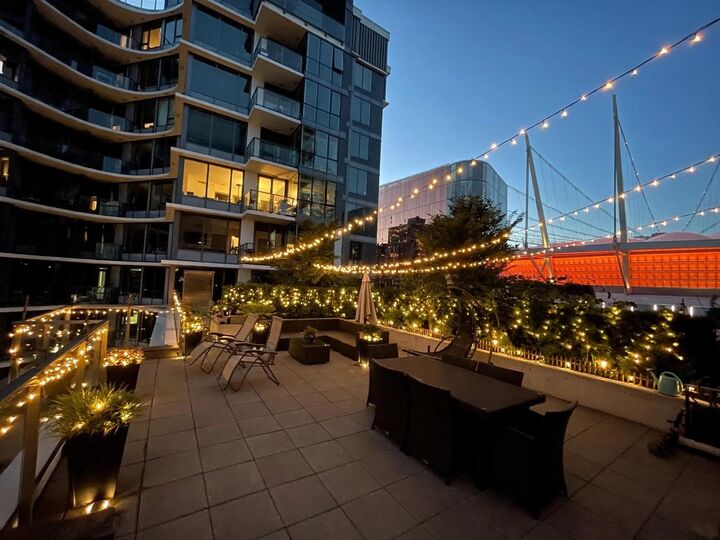Property Photo:  38 Smithe Street 1251  BC V6B 0P3 