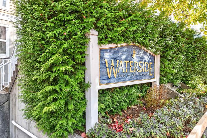 Property Photo:  5880 Dover Crescent 251  BC V7C 5P5 