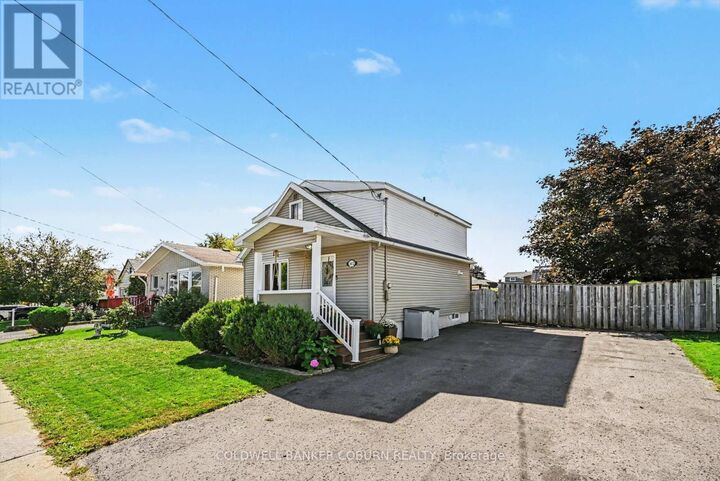 Property Photo:  1412 Cumberland Street  ON K6J 4K7 