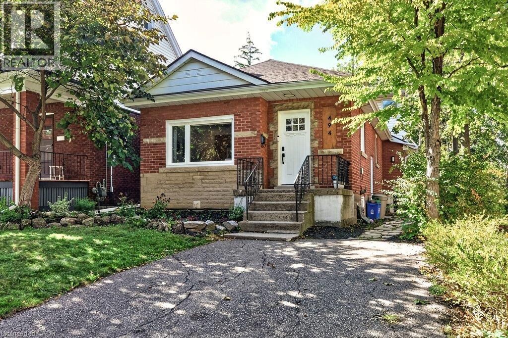 Property Photo:  494 Dundurn Street South  ON L8P 4L9 