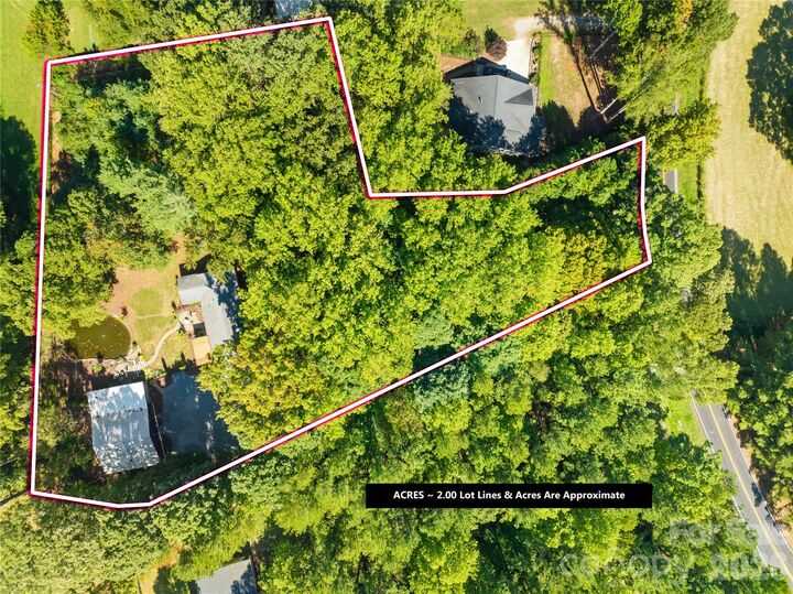 Property Photo: 13923 Asbury Chapel Road NC 28078