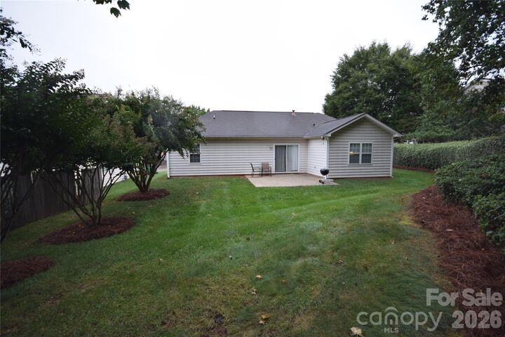 Property Photo:  3703 Sipes Lane  NC 28269 
