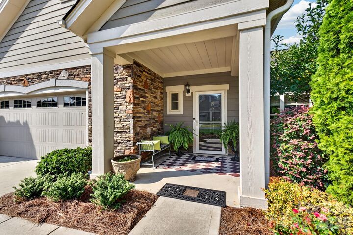 Property Photo:  1313 Haywood Park Drive  NC 28173 
