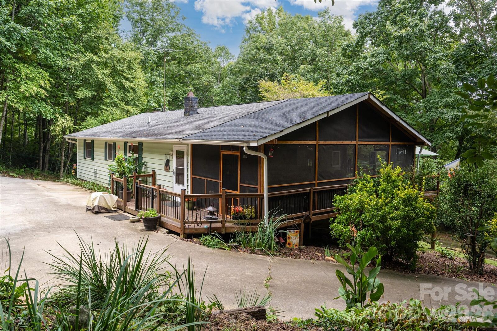 Property Photo:  101 Guffey Mountain Road  NC 28730 