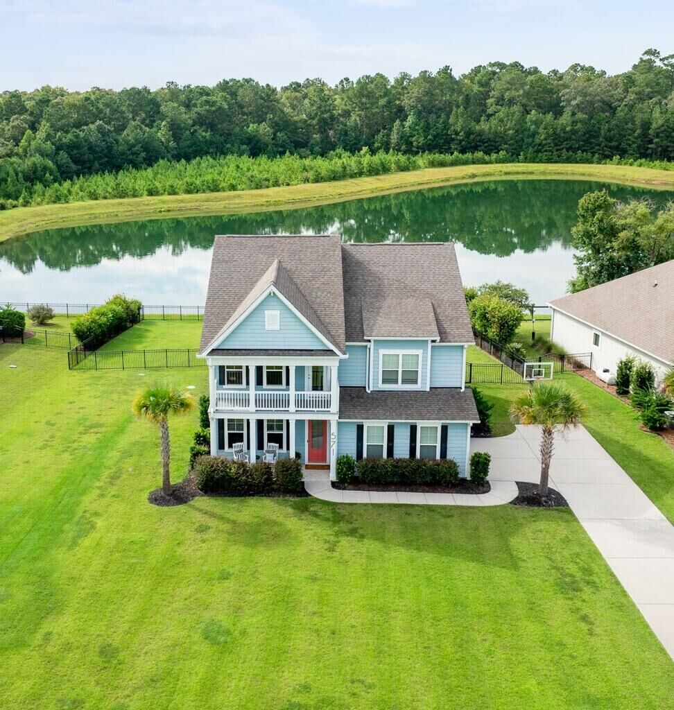 Property Photo: 571 Pontoon Road SC 29450