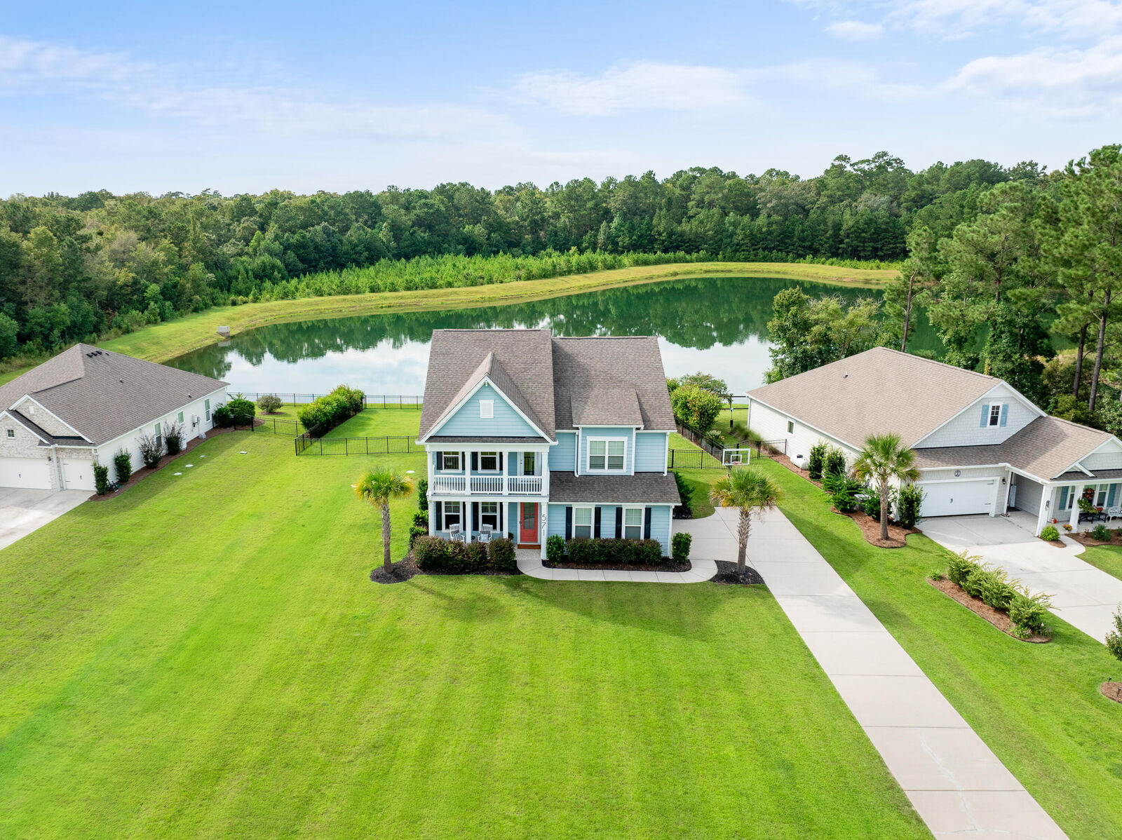 Property Photo:  571 Pontoon Road  SC 29450 