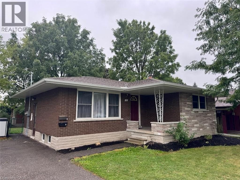 Property Photo:  131 Kinzie Avenue Main Level  ON N2A 2J7 